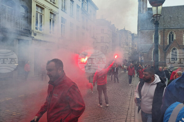 Белгийските синдикати обявиха пълзяща тридневна стачка в края на ноември