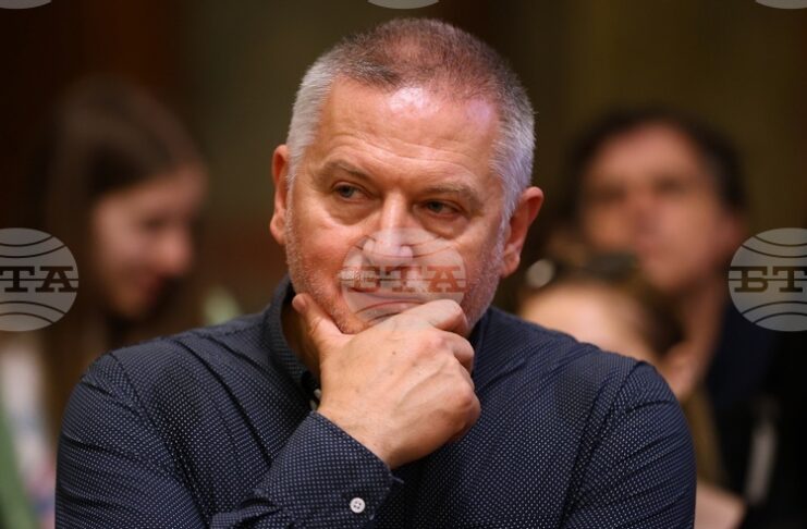 Близо час опашка за автографи от Георги Господинов на фестивала на идеите "Фрийдъм геймс" в Полша