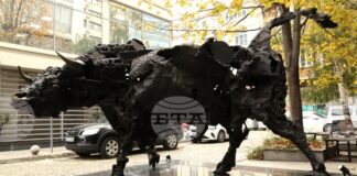 Четири от индексите на Българската фондова борса се понижават в днешната сесия