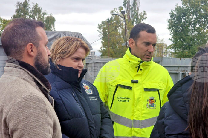 Целта ни е да постигнем поносима цена за тази услуга, каза кметът Васил Терзиев относно търговете за почистването на отпадъци в София