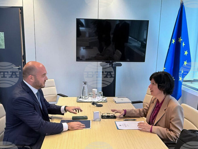 До седмица правосъдното министерство ще представи за обсъждане шест европейски директиви в областта на наказателното право, съобщиха от ведомството