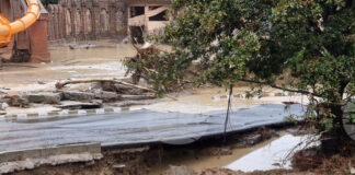 Потоп Елените