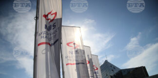 Сградата на националната петролна компания на Сърбия НИС в Белград