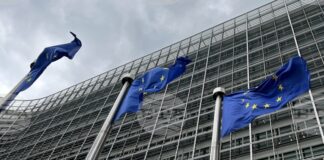 Европейската комисия засега не отчита заплаха за доставките на горива в ЕС след последните санкции срещу Русия