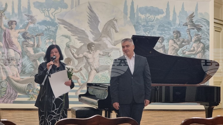 СподелиГодишните награди Добрич в сферата на културата и науката бяха