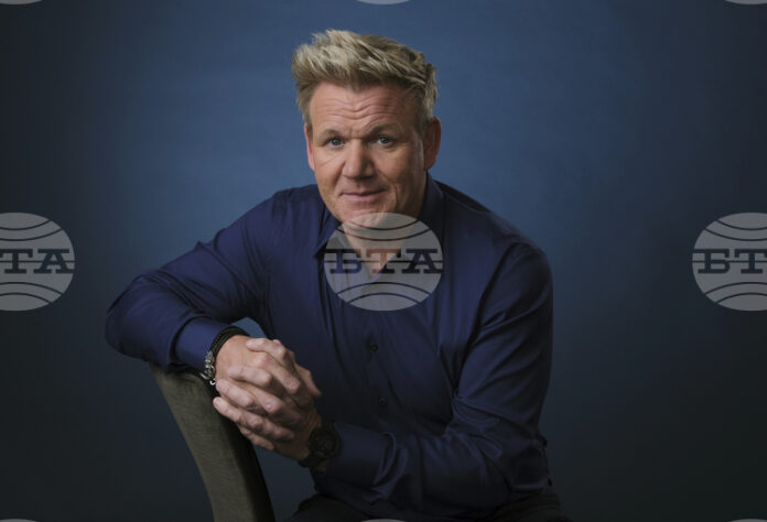 Гордън Рамзи е продуцент на ново кулинарно предаване, проследяващо надпреварата Гордън Рамзи е продуцент на ново кулинарно предаване, проследяващо надпреварата за звезди „Мишлен“