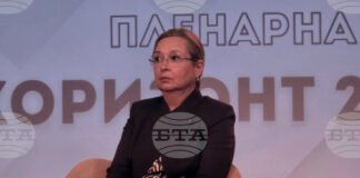 Икономическият и социален съвет винаги набляга на темата за малките населени места и възрастните хора, каза Зорница Русинова в Албена