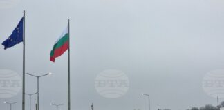 Интензивен е трафикът за товарни автомобили на ГКПП "Капитан Андреево" и "Лесово"