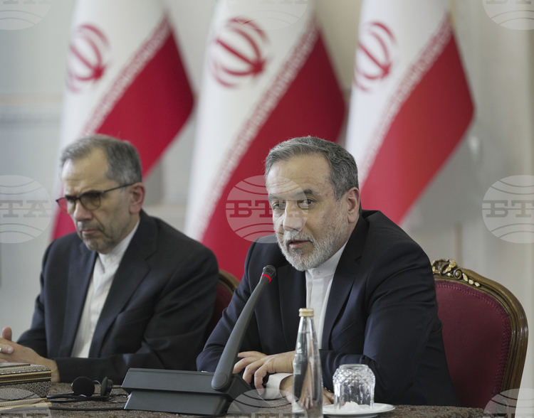 СподелиИранското министерство на външните работи оспори свързани с диалога