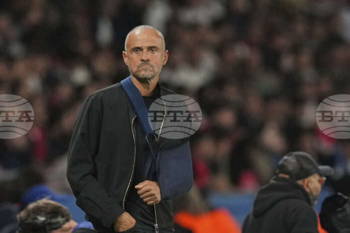 Луис Енрике се радва, че отборът му се представя на ниво и при липсата на много важни футболисти