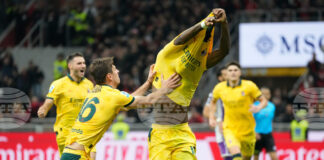 Матео Габиа спаси Рафаел Леао от глупав жълт картон