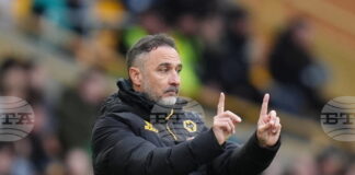 Мениджърът на Уулвърхямптън влезе в горещ спор с феновете след загубата от Бърнли, те му пожелаха утре сутринта да бъде уволнен