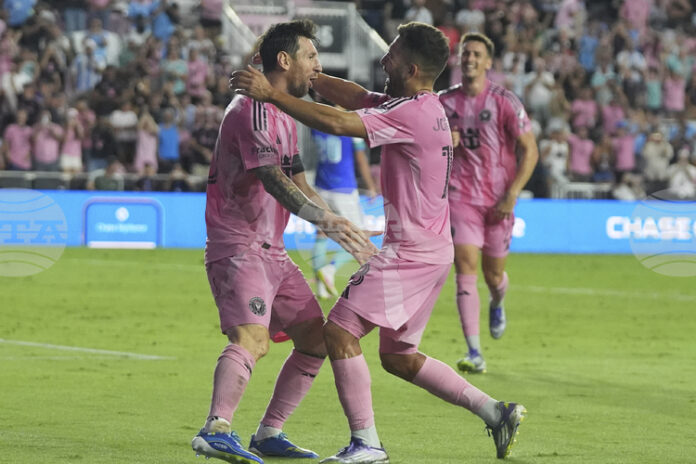 Меси за оттеглянето на Алба: „Кой ще ми дава пасовете сега?“