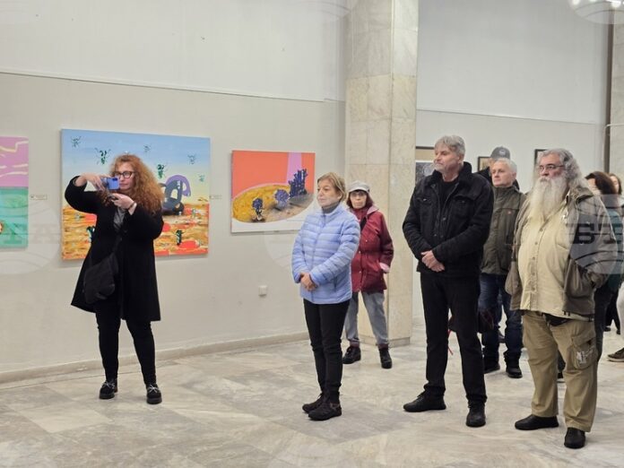 Млади автори се представят с изложба в Художествената галерия „Илия Бешков“ в Плевен
