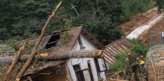 Най-малко 47 души в Непал загинаха при свлачища, мълнии и наводнения, предизвикани от проливни дъждове