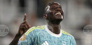 Нападателят на Тотнъм Рандал Коло Муани може да направи дебют в шампионата на Англия