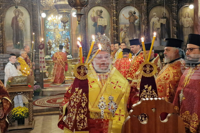 Нека Божието благословение бъде всякога върху нас, да имаме мир, благоденствие и душевно спасение, каза Старозагорският митрополит Киприан