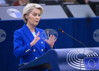 Урсула фон дер Лайен