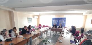 Опасения от евентуални измами след приемането на еврото бяха коментирани на среща с представители на КЗП и НАП в Две могили