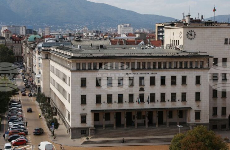 Печалбата на банките у нас нараства с близо 4 на сто на годишна база до 2,8 млрд. лева към края на септември, отчита БНБ