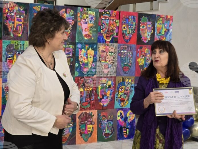 Плевенската арт школа „Колорит“ откри новия си творчески сезон Плевенската арт школа „Колорит“ откри новия си творчески сезон