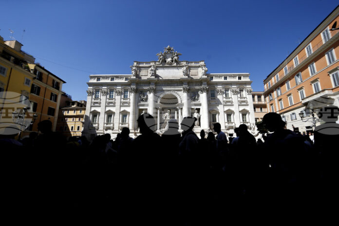 По-високи данъци за банките и застрахователните компании предвижда новият проектобюджет на Италия, съобщава Ройтерс