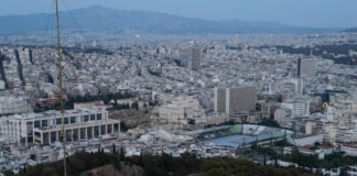 "Фич" повиши перспективата за рейтингите гръцките банки "Юробанк" и "Нешънъл банк ъв Грийс" до "положителна"