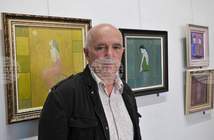 СподелиВладимир Киров ще организира ретроспективна изложба в чест на своите