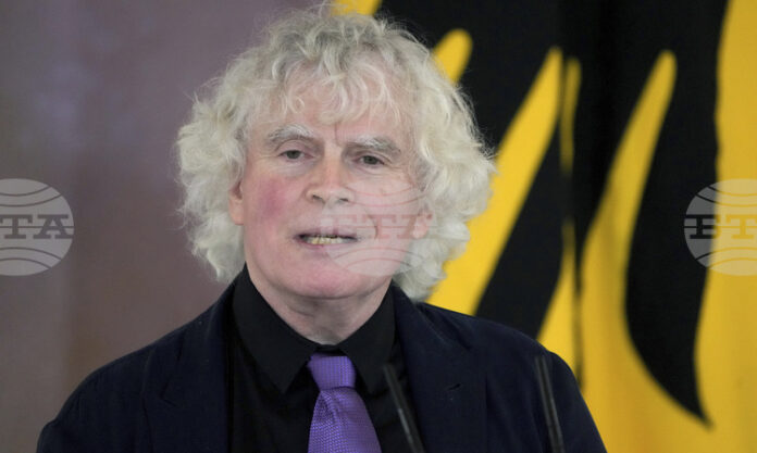 Саймън Ратъл, Лизе Давидсен и Рафаел Пишон са сред отличените Саймън Ратъл, Лизе Давидсен и Рафаел Пишон са сред отличените от списание „Грамофон“ за най-добри записи с класическа музика