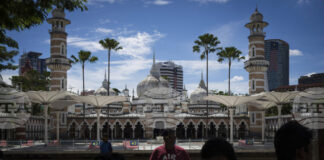 САЩ и Китай започнаха търговските си преговори в Куала Лумпур