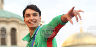 Симеон Николов дебютира за Локомотив Новосибирск с чиста победа в първенството на Русия