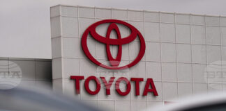 Скок на производството на "Тойота" и "Хонда" през септември