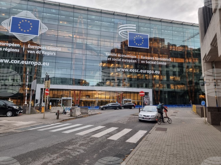 СподелиДнес в Брюксел ще се проведе встъпителната сесия на новия