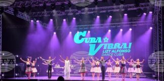 Танцьорите от „Куба Вибра“ представиха тази вечер музикален спектакъл в Панагюрище
