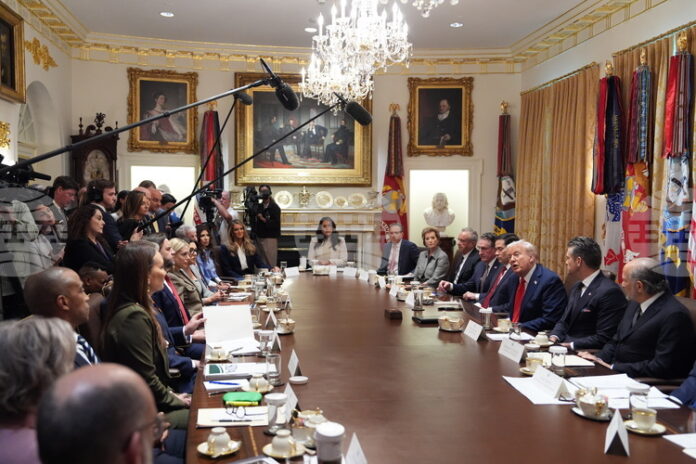 Тръмп заяви, че е съгласен да говори пред израелския Кнесет, че няма мнение относно решението за две държави и че е готов да работи с Иран