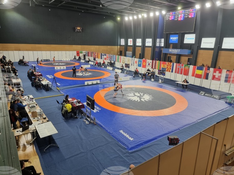 СподелиТрима борци от нашия отбор ще вземат участие в открития