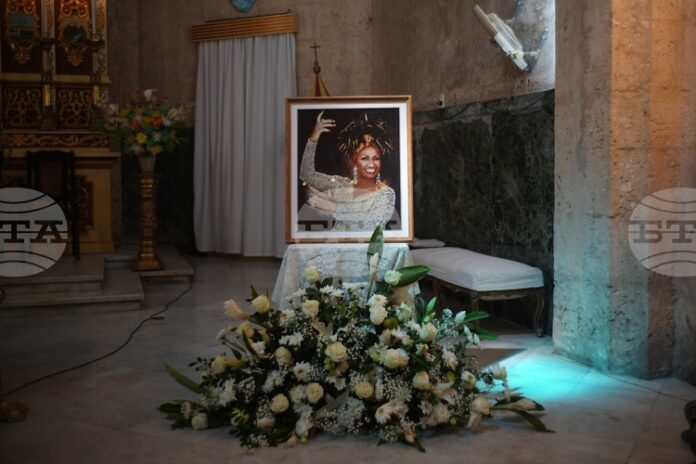В Куба се проведе меса по случай 100 години от рождението на певицата Селия Крус