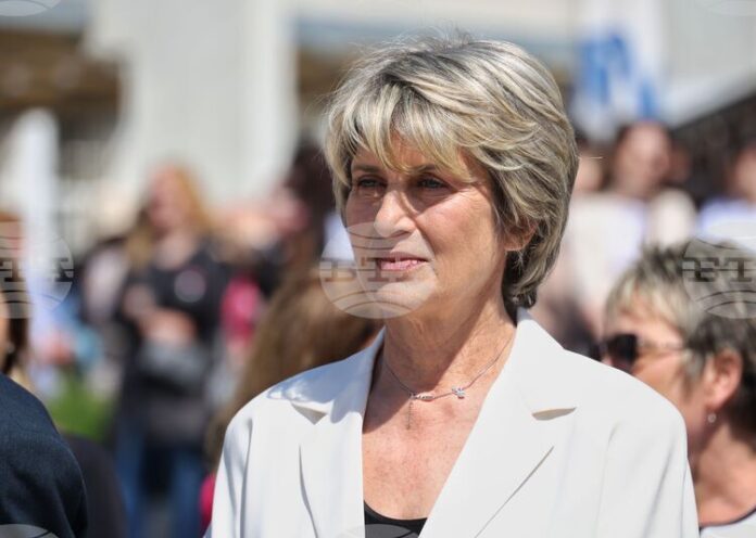 Весела Лечева беше избрана за вицепрезидент на Европейската конфедерация по Весела Лечева беше избрана за вицепрезидент на Европейската конфедерация по стрелба