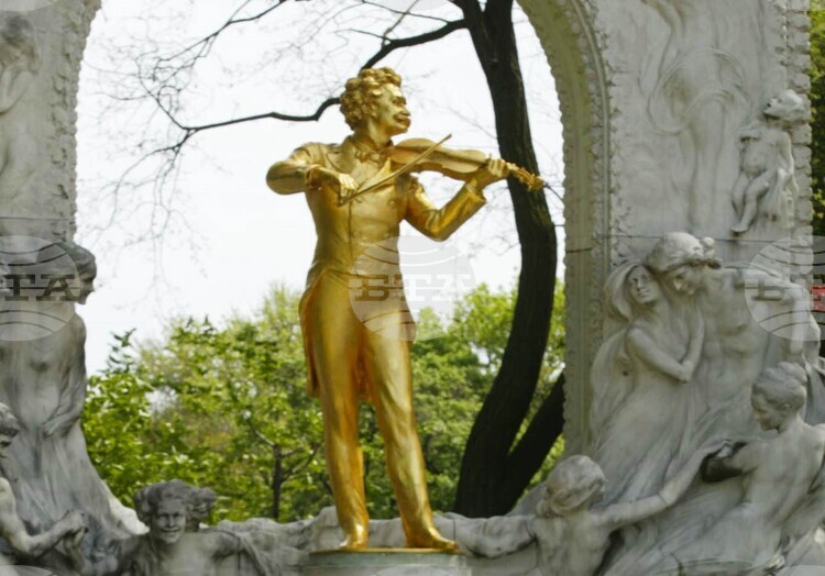 СподелиДнес отбелязваме 200 години от раждането на Йохан Щраус син –