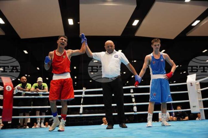 Янко Илиев се класира на четвъртфинал на Европейското първенство по бокс в Острава