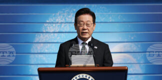 Южнокорейският президент призова за увеличаване на разходите за отбрана и изграждане на самостоятелна армия