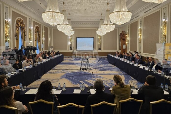 Законодателни инициативи, контрол и ангажираност на обществото са ключови за управлението на отпадъците, смятат експерти