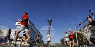 Журналисти от БТА ще се включат в тазгодишния Софийски маратон с призив за разделно изхвърляне на отпадъците