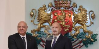 Президентът Румен Радев (вдясно) се среща с президента на Ливан Жозеф Аун (вляво), който е на официално посещение в България