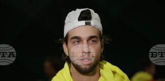 Адриан Андреев отпадна в първия кръг на турнира по тенис от сериите "Чалънджър" в Монтемар, Испания