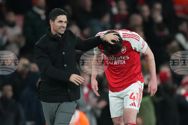 Мениджърът на Арсенал Микел Артета призова своите играчи и феновете