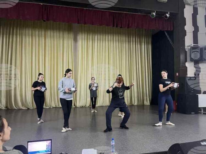 Балетна формация „Търговище“ празнува 55-ата си годишнина с нов спектакъл