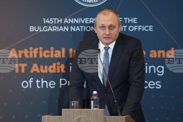 България има потенциала да бъде пример за модерна, сигурна и прозрачна дигитална държава, каза министър Валентин Мундров