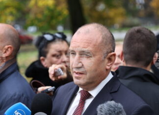 Румен Радев