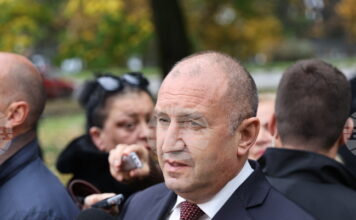 Румен Радев